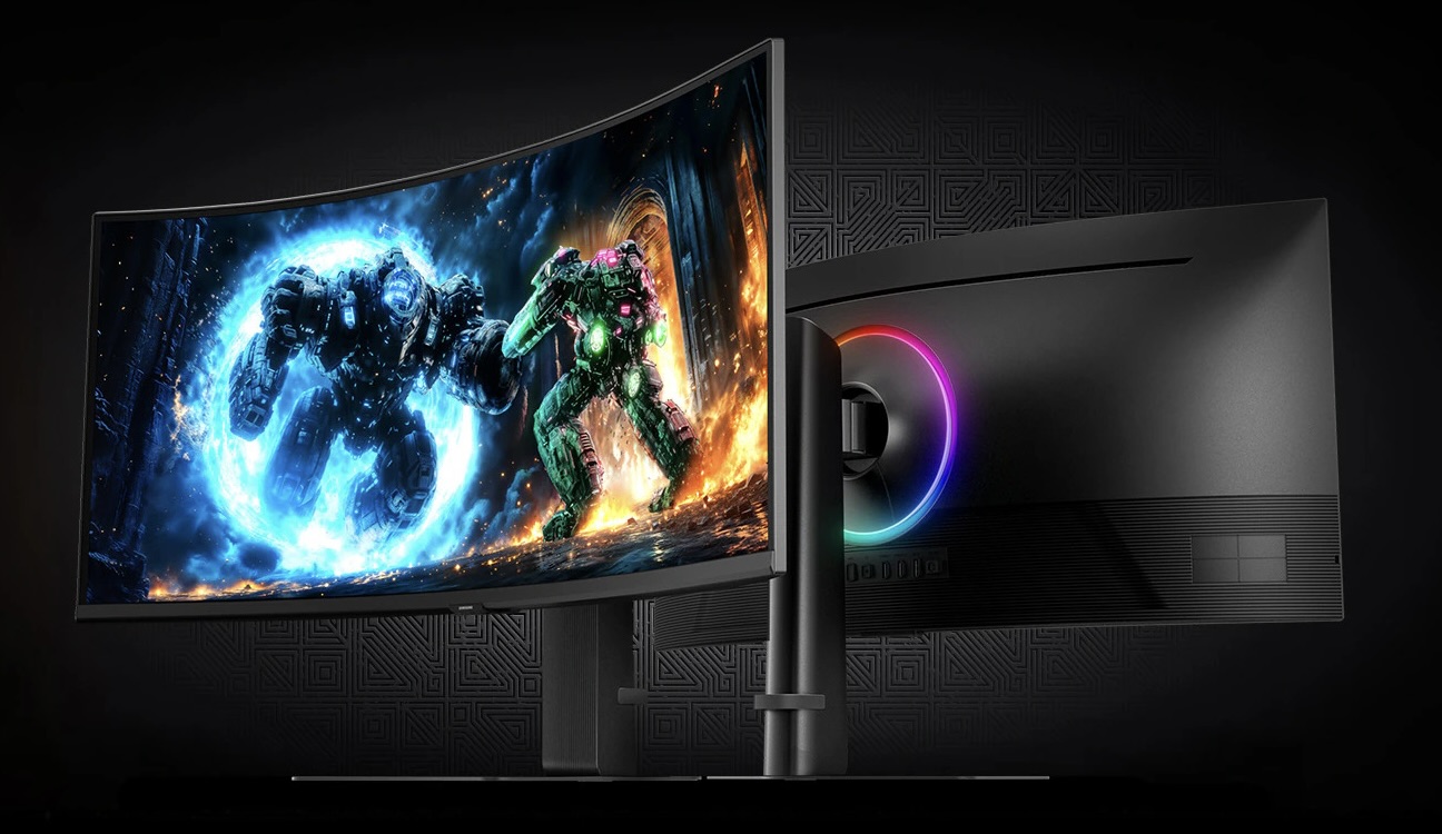 Zakrzywiony monitor ultrawide z dynamiczną sceną z gry